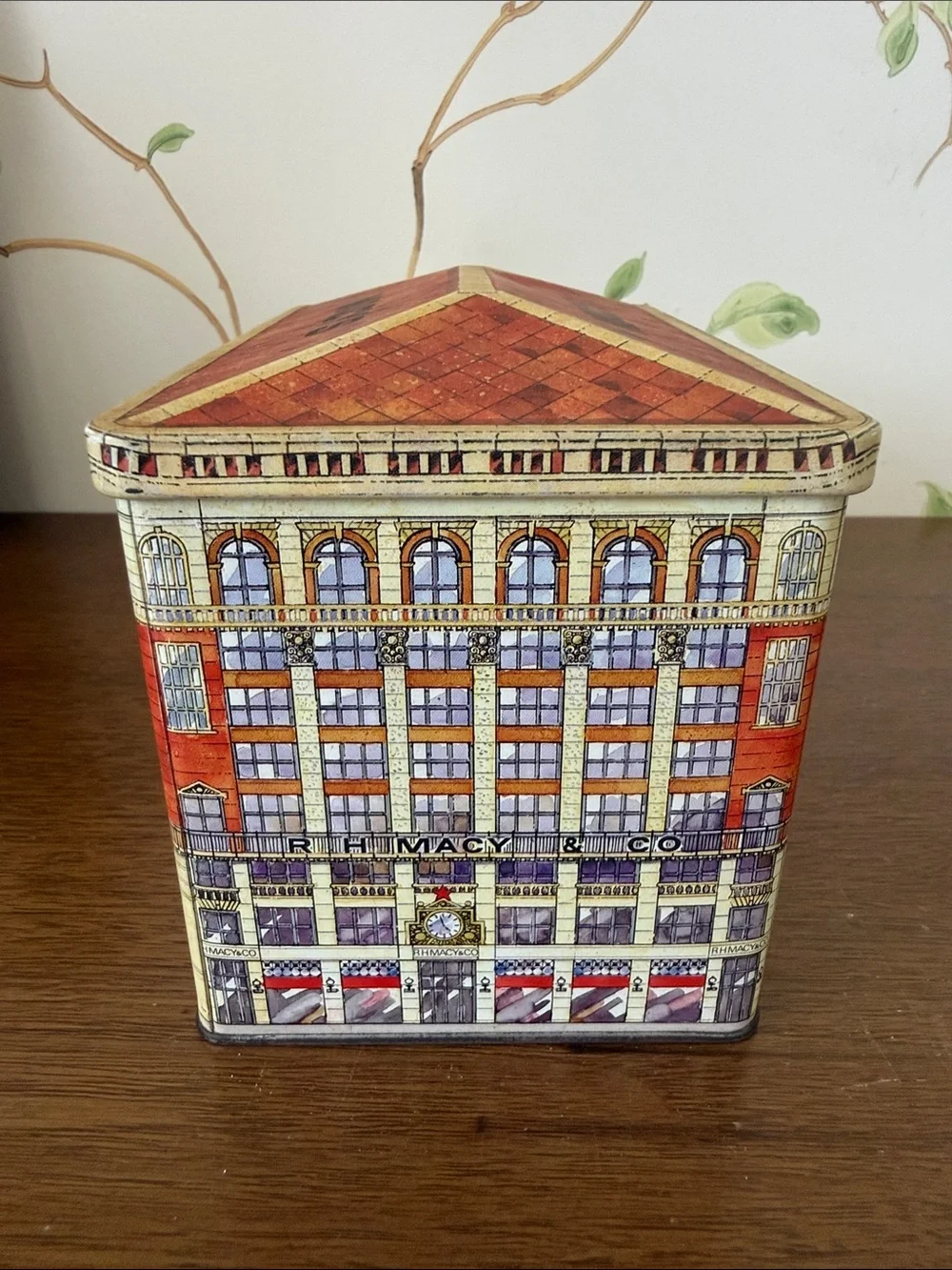 Vintage Macy's New York City Department Store Building Tin Box
